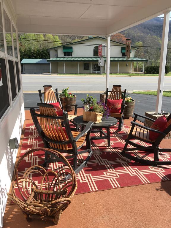 Cardinal Inn Maggie Valley Dış mekan fotoğraf